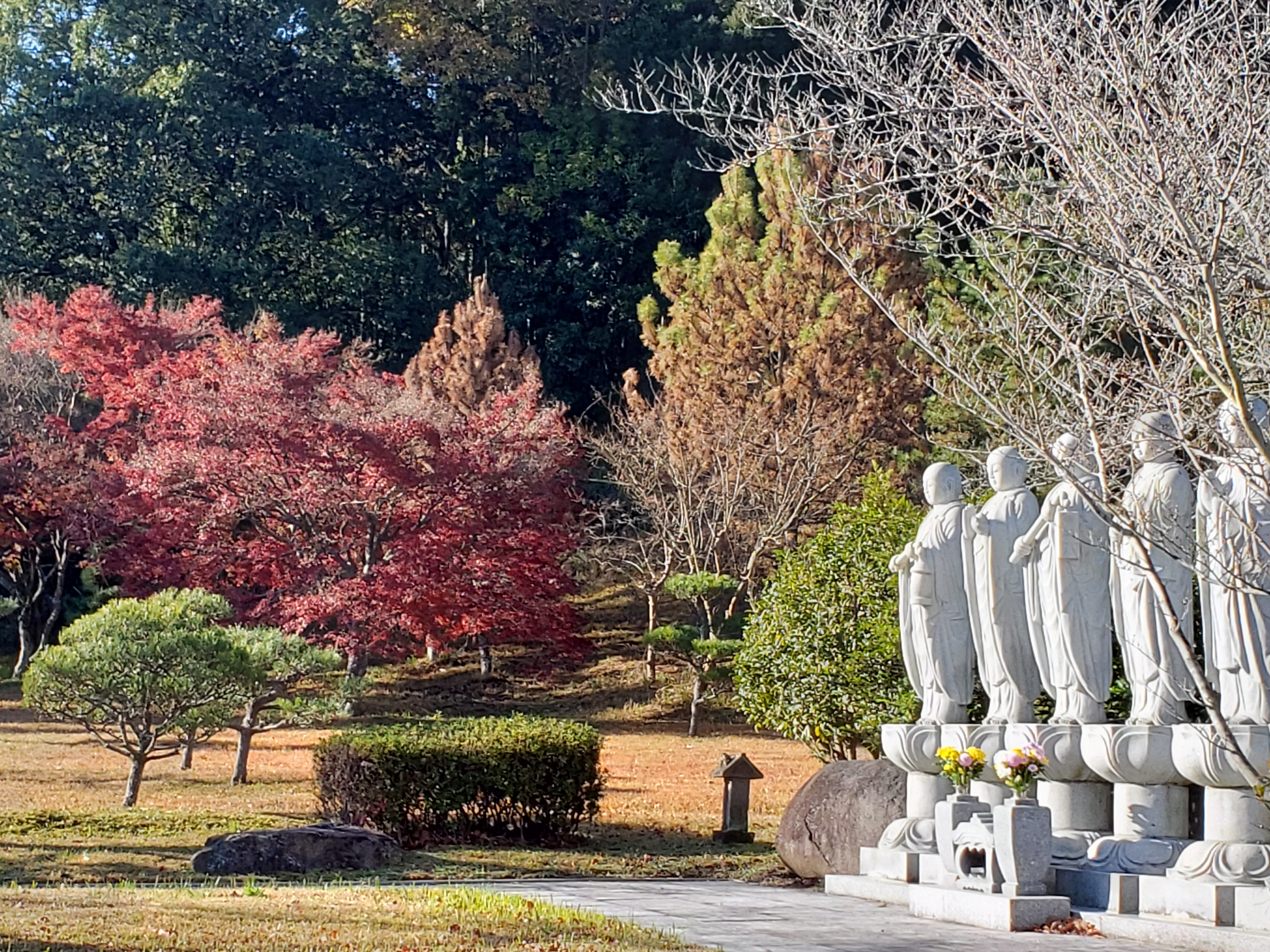 成田メモリアルパーク園内風景